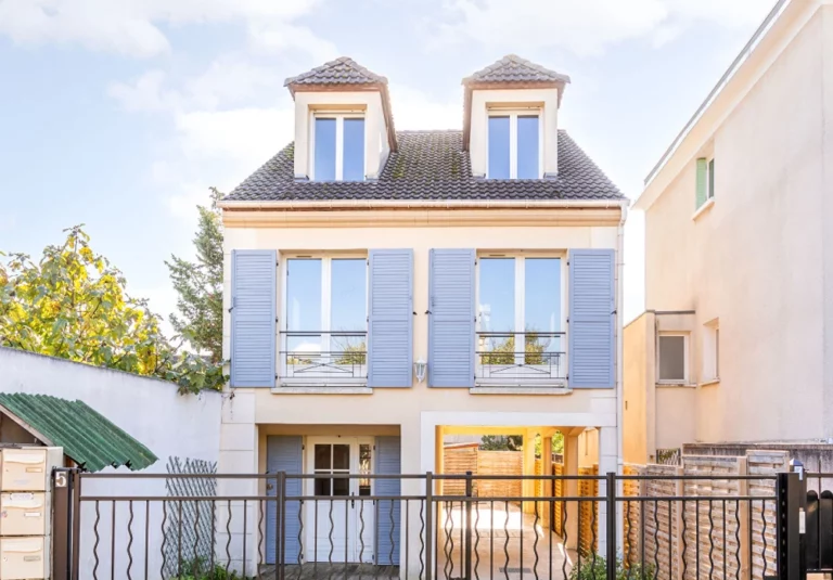Une maison de ville à vendre à Chatou 78400 avec l'agence immobiliere MOSAIC