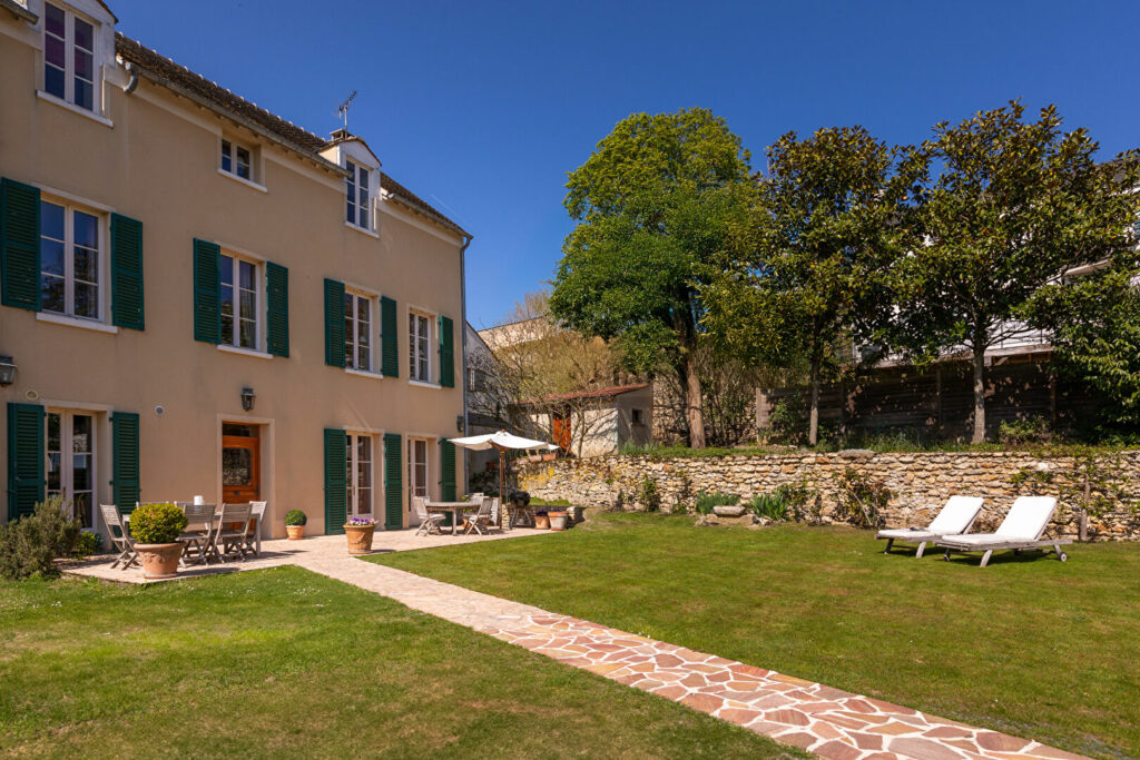 Les Vergers CHAMBOURCY (78240) Maison de caractère de 170 m² Prix : 800 000€. Agence MOSAIC luxe 78