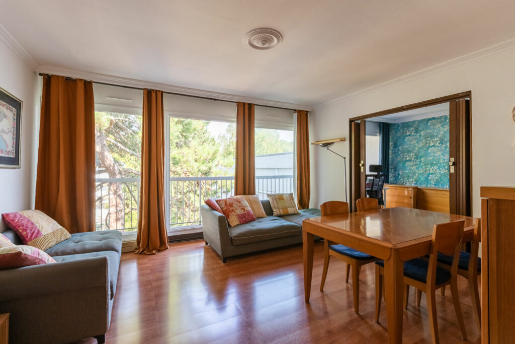 Olympe BOUGIVAL (78380) Appartement 2 chambres - 81 m² - Dernier étage Prix : 295 000€ - Agence immobilière Bougival MOSAIC